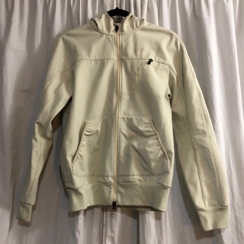 Women’s Nike NikeFit Therma Hooded Jacket